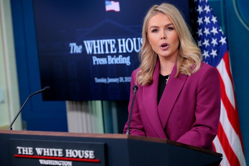 After pope’s remark, White House defends praying for US troops