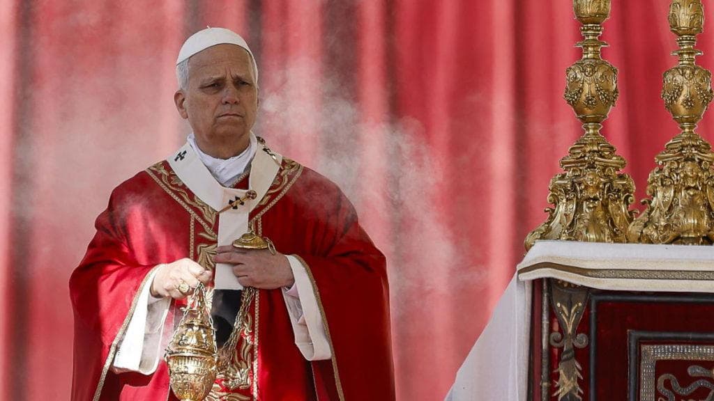 ‘God doesn’t listen to prayer of those who wage war’ – Pope